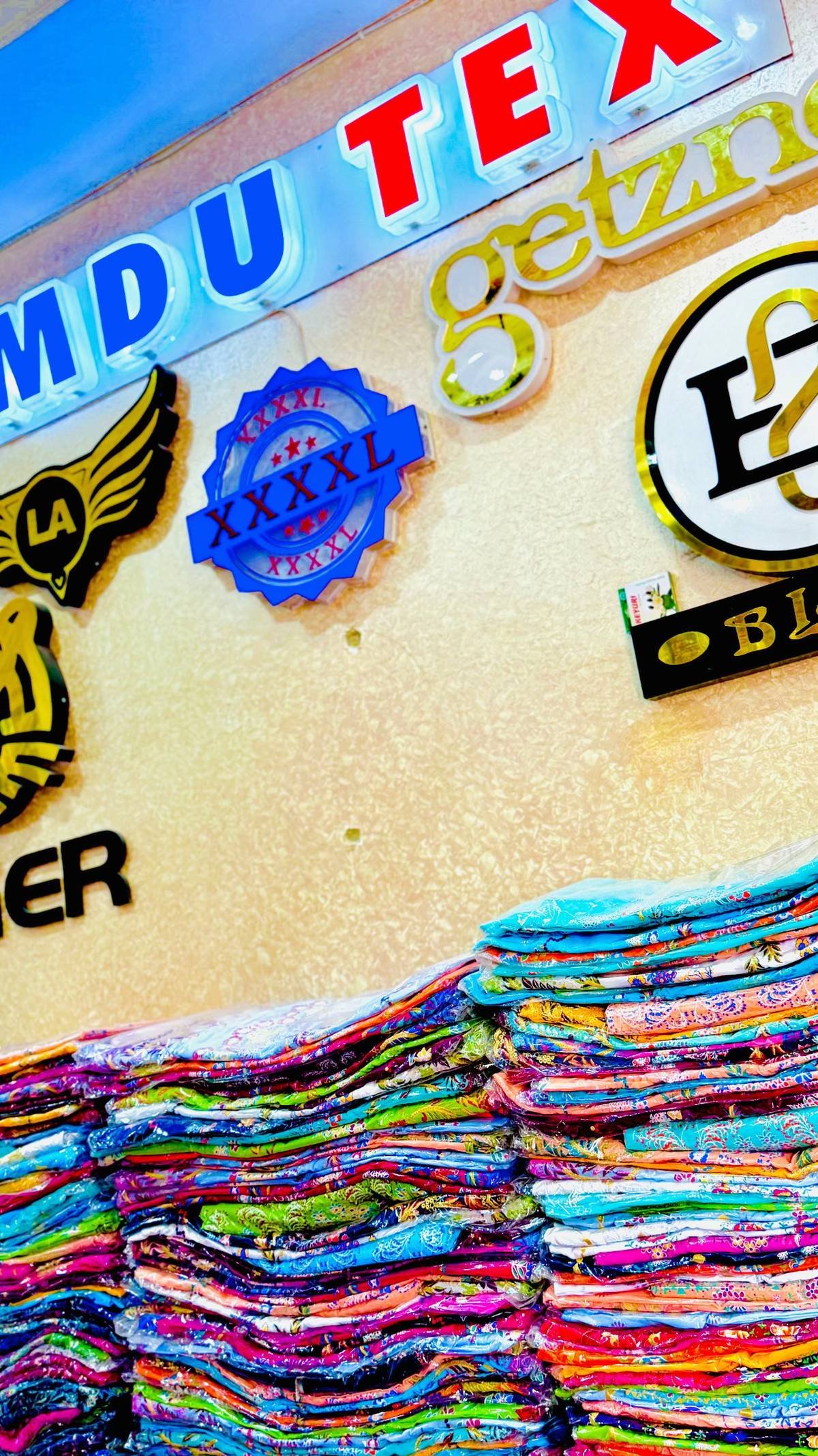 Crystals Elegance Wax Print – Purple & Yellow Swirl Design